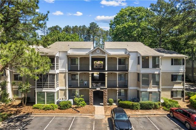 3018 Wingate Way, Atlanta, GA 30350