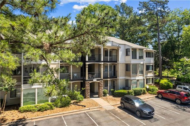 3018 Wingate Way, Atlanta, GA 30350