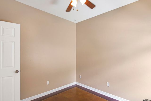 812 Rugby Ln, Whitehouse, TX 75791