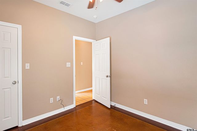 812 Rugby Ln, Whitehouse, TX 75791