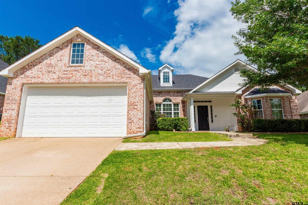 812 Rugby Ln, Whitehouse, TX 75791