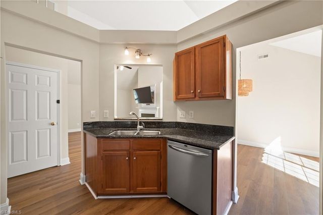 5059 Ramillie Run, Winston-salem, NC 27106