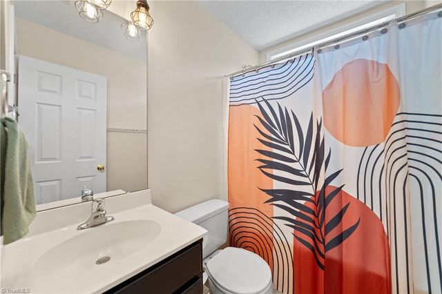 5059 Ramillie Run, Winston-salem, NC 27106