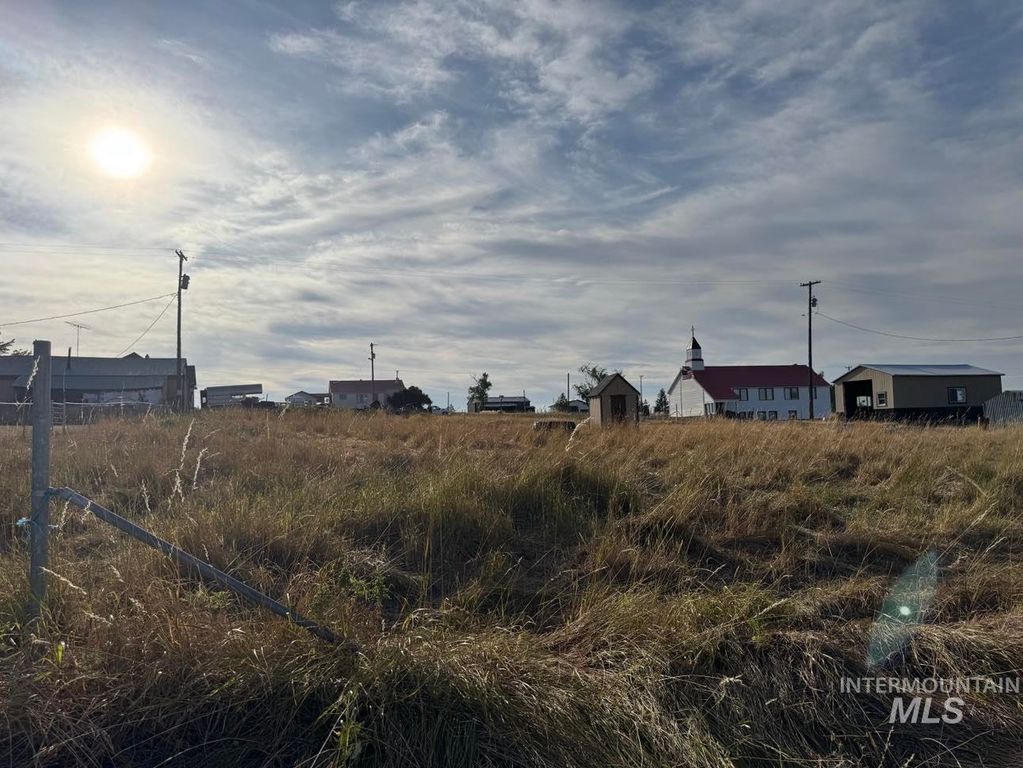 o Sr 129, Anatone, WA 99401