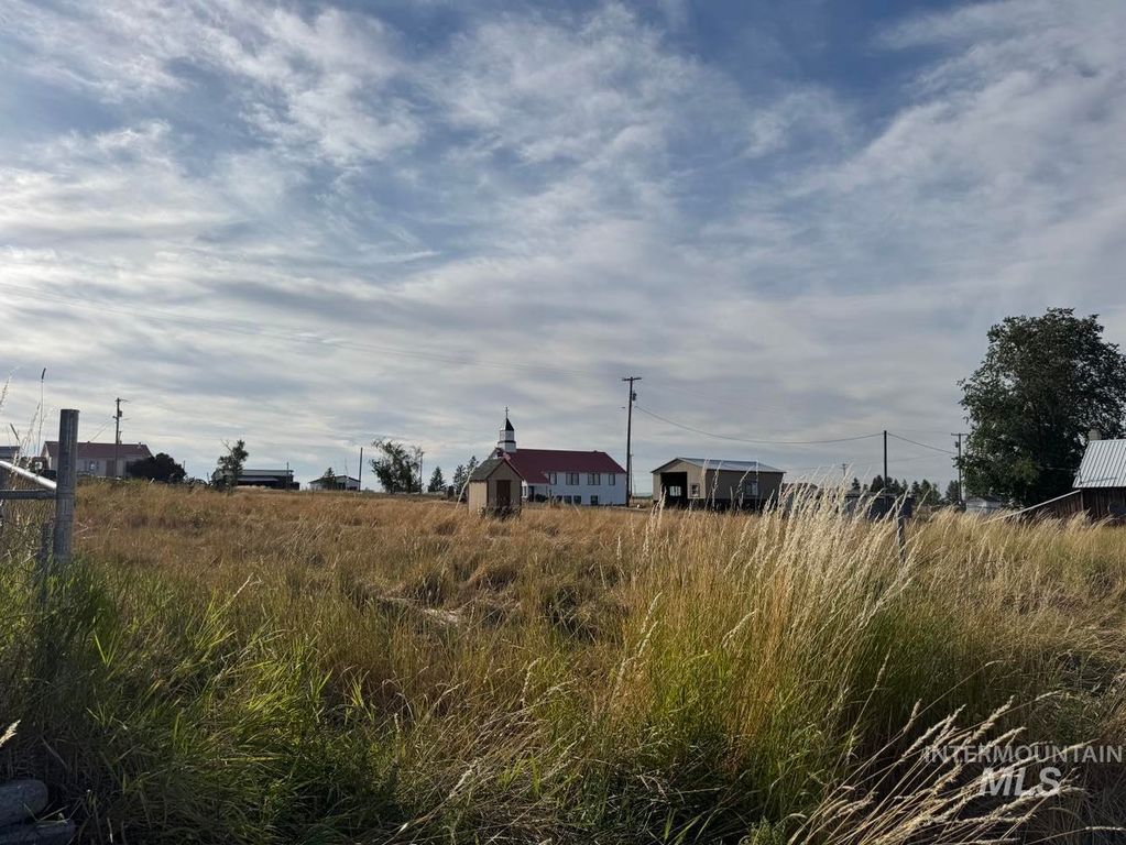 o Sr 129, Anatone, WA 99401 photo 2