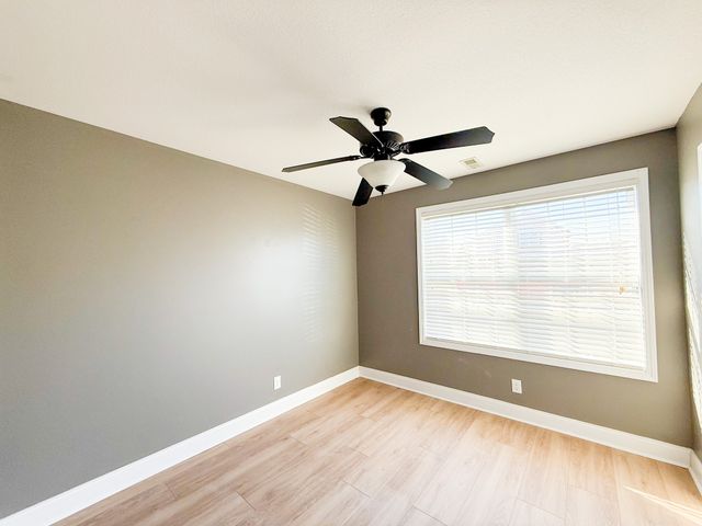 2221 Trophy Trce, Clarksville, TN 37040