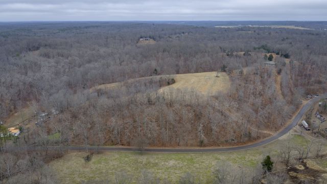 0 Brown Mill Rd, Mc Ewen, TN 37101