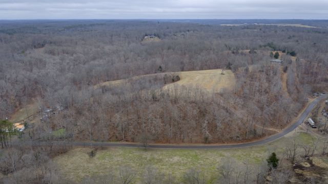 0 Brown Mill Rd, Mc Ewen, TN 37101