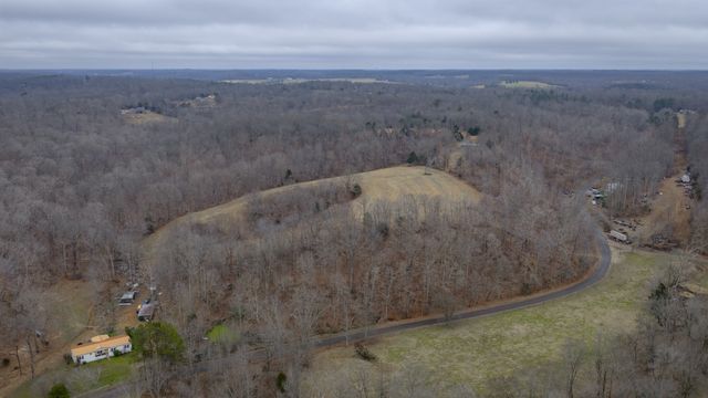 0 Brown Mill Rd, Mc Ewen, TN 37101