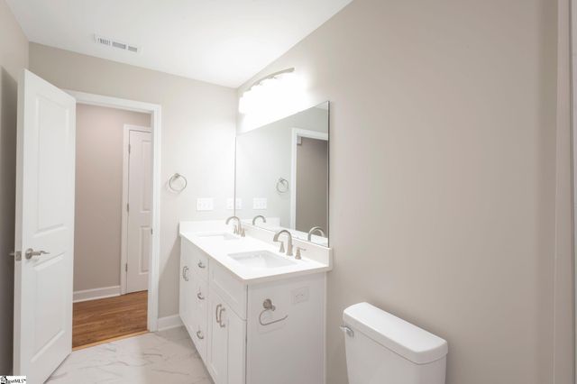 115 Pinetree Lane, Easley, SC 29642