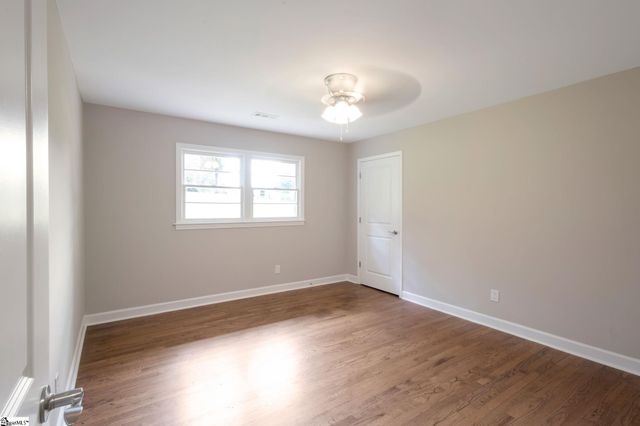 115 Pinetree Lane, Easley, SC 29642