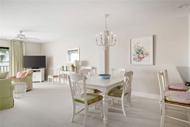 1860 Bay Road 206-E, Vero Beach, FL 32963