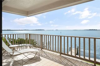 1860 Bay Road 206-E, Vero Beach, FL 32963