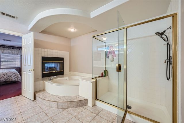 8748 Castle Hill Avenue, Las Vegas, NV 89129