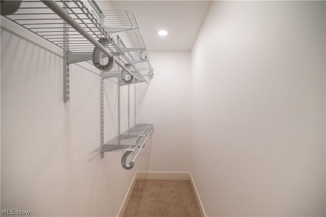 1019 Park Circle, Girard, OH 44420