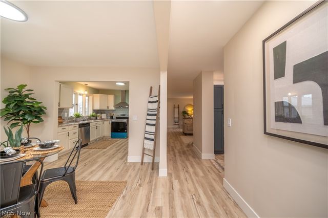 1019 Park Circle, Girard, OH 44420