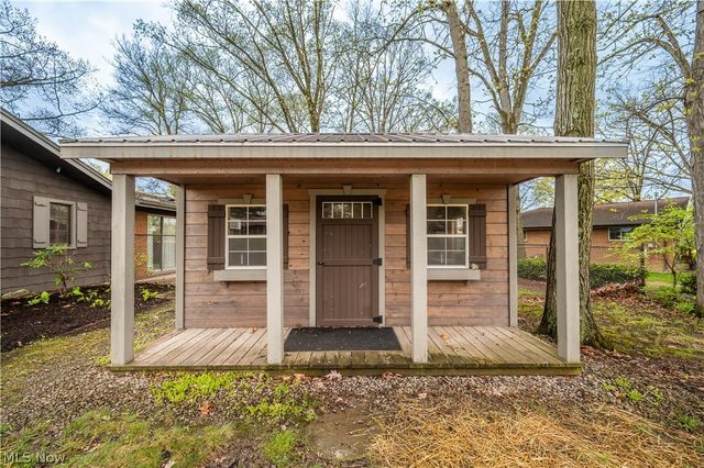 1019 Park Circle, Girard, OH 44420