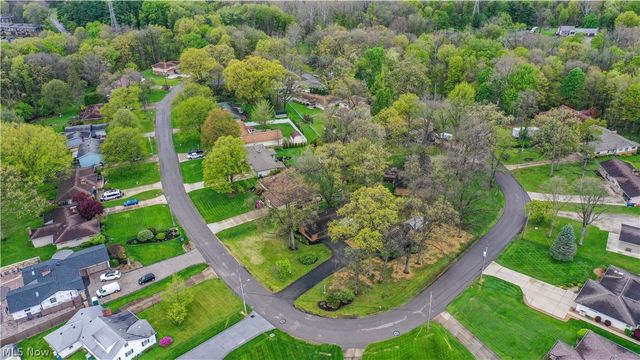 1019 Park Circle, Girard, OH 44420