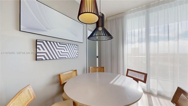 4010 S Ocean Dr R1004, Hollywood, FL 33019