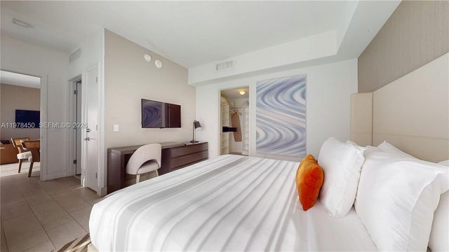 4010 S Ocean Dr R1004, Hollywood, FL 33019