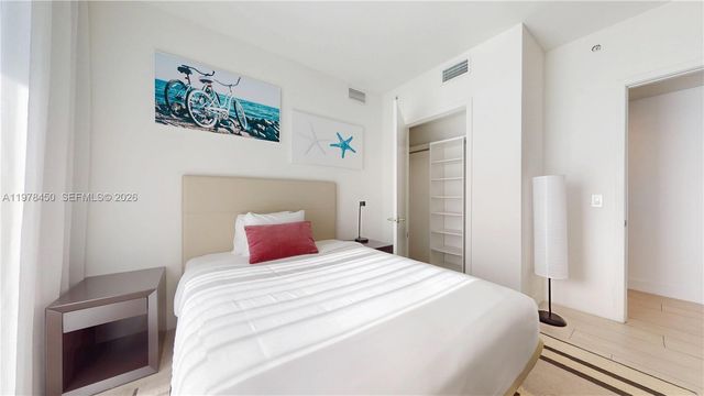 4010 S Ocean Dr R1004, Hollywood, FL 33019