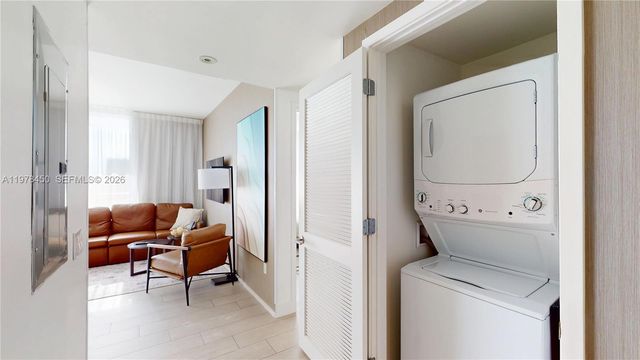 4010 S Ocean Dr R1004, Hollywood, FL 33019