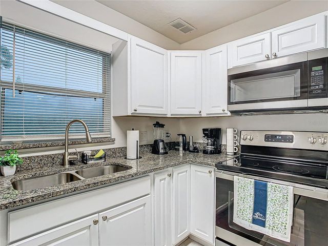 3025 LONG STREET, Orlando, FL 32805