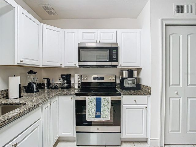 3025 LONG STREET, Orlando, FL 32805