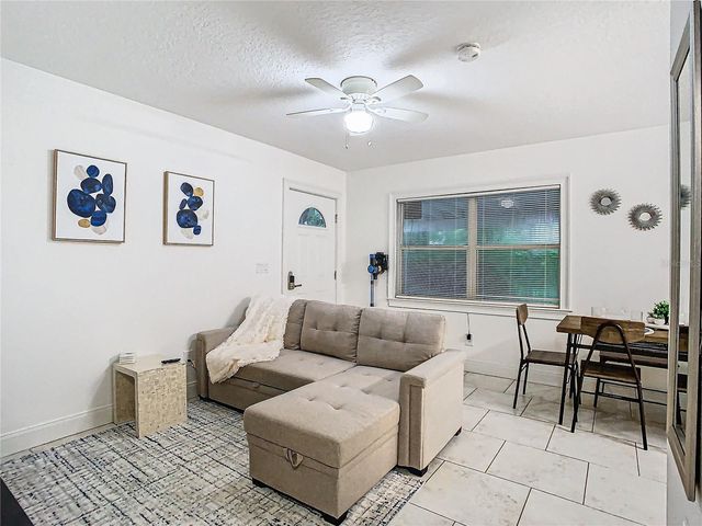 3025 LONG STREET, Orlando, FL 32805