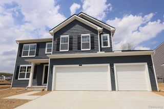 362 Hidden River W, Holly Township, MI 48442