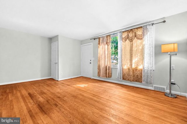 1713 STELLA CT, Gwynn Oak, MD 21207