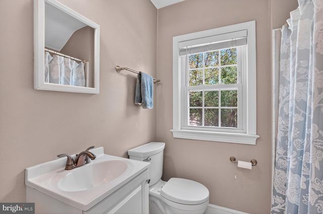 313 N GRANADA ST, Arlington, VA 22203