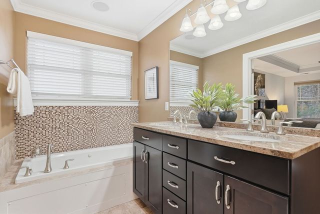 419 Wyola STREET, Mt Washington, PA 15211