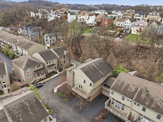 419 Wyola STREET, Mt Washington, PA 15211