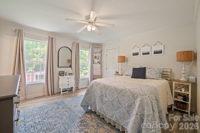 1133 Finger Bridge Road, Hickory, NC 28602