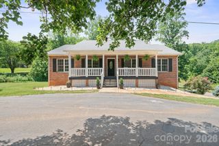 1133 Finger Bridge Road, Hickory, NC 28602