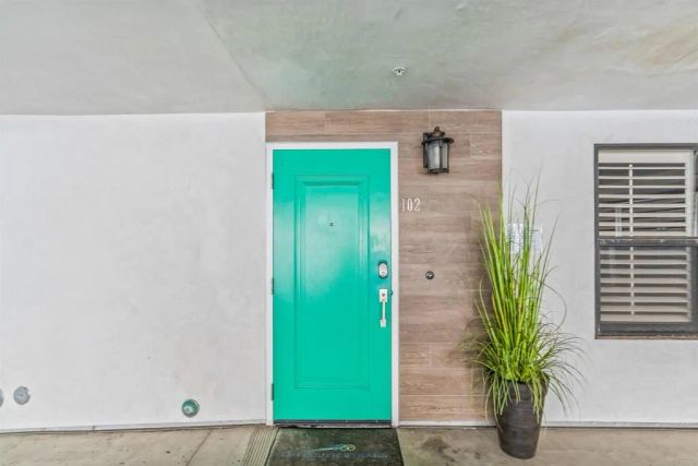 700 S The Strand 102, Oceanside, CA 92054