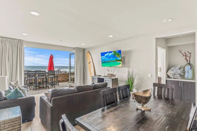 700 S The Strand 102, Oceanside, CA 92054