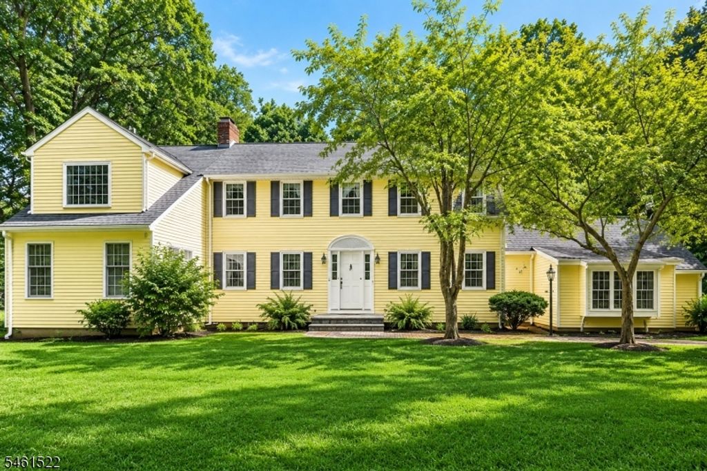3 Orchard Rd, Kinnelon Boro, NJ 07405 — exterior