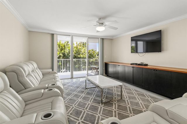 3580 S Ocean Boulevard 2a, South Palm Beach, FL 33480
