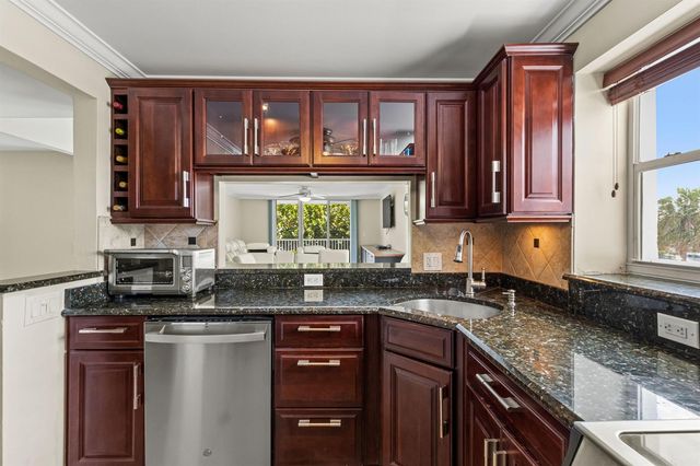 3580 S Ocean Boulevard 2a, South Palm Beach, FL 33480