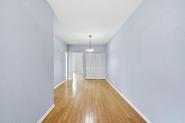 2100 Tanglewilde Street 576, Houston, TX 77063