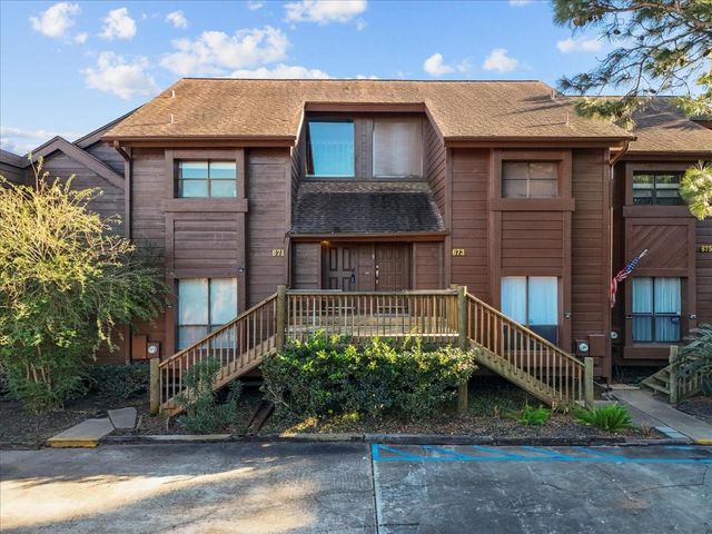671 Davis Road, League City, TX 77573