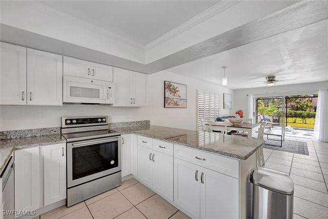 3687 Maran LN, Bonita Springs, FL 34134