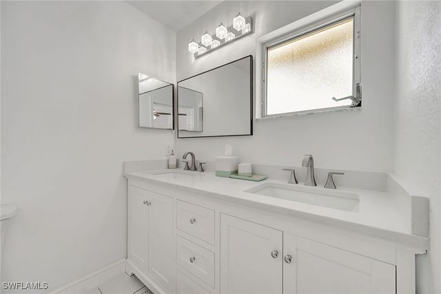 3687 Maran LN, Bonita Springs, FL 34134