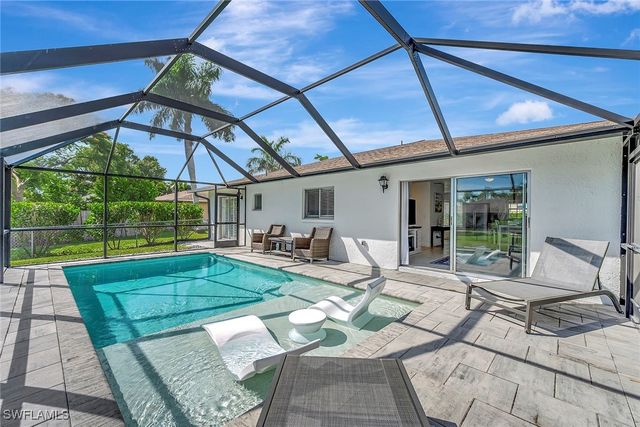 3687 Maran LN, Bonita Springs, FL 34134