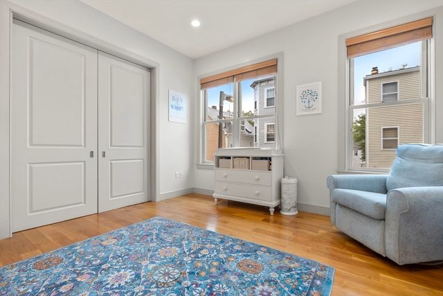 45 Vinton St 1, Boston, MA 02127