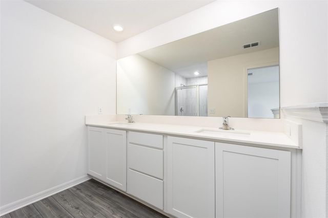 672 POPPY LANE, Dundee, FL 33838