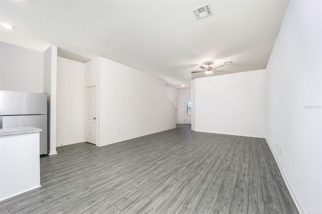 672 POPPY LANE, Dundee, FL 33838