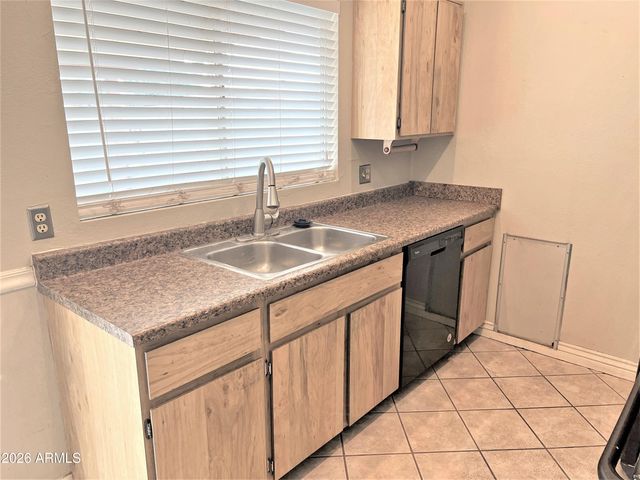 3029 W Tonopah Drive, Phoenix, AZ 85027